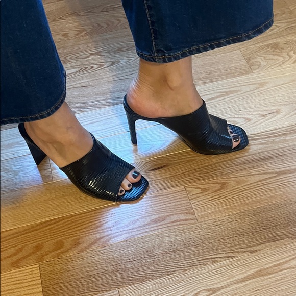 Charles David Shoes - Black Heeled high heels by charles david sz 9.5